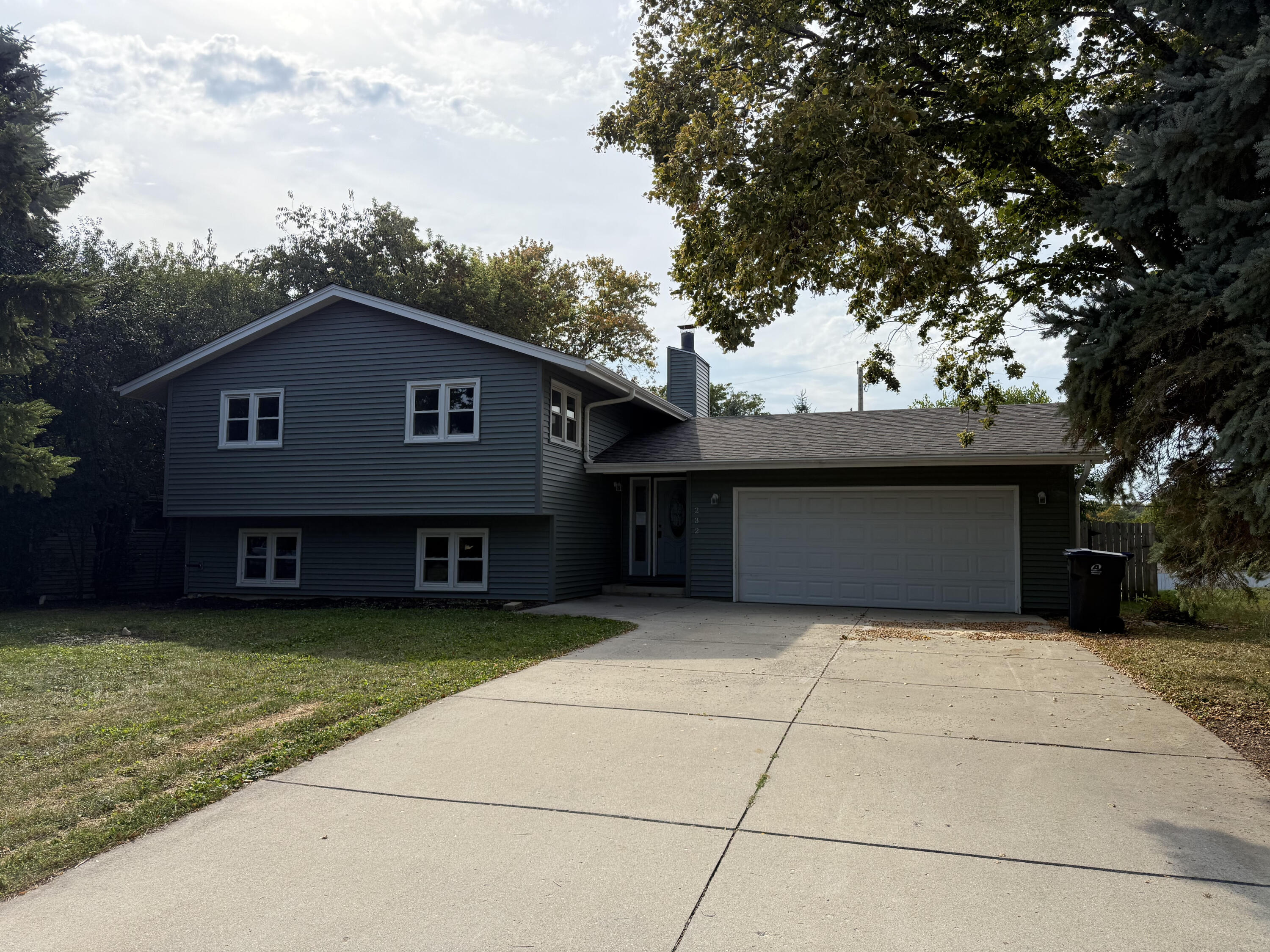232 Oregon Street Racine, WI 53405 - Photo 1 of 1 Main