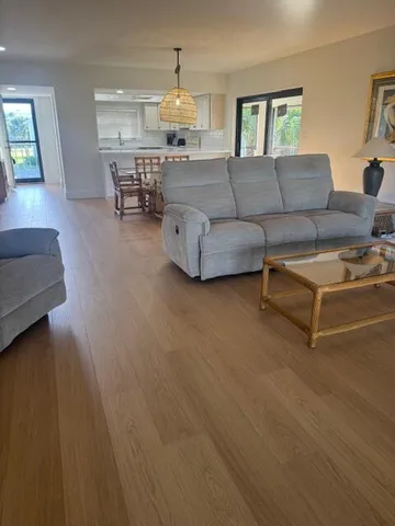 $6,800 | 404 Clubhouse Circle, Jupiter, FL 33477