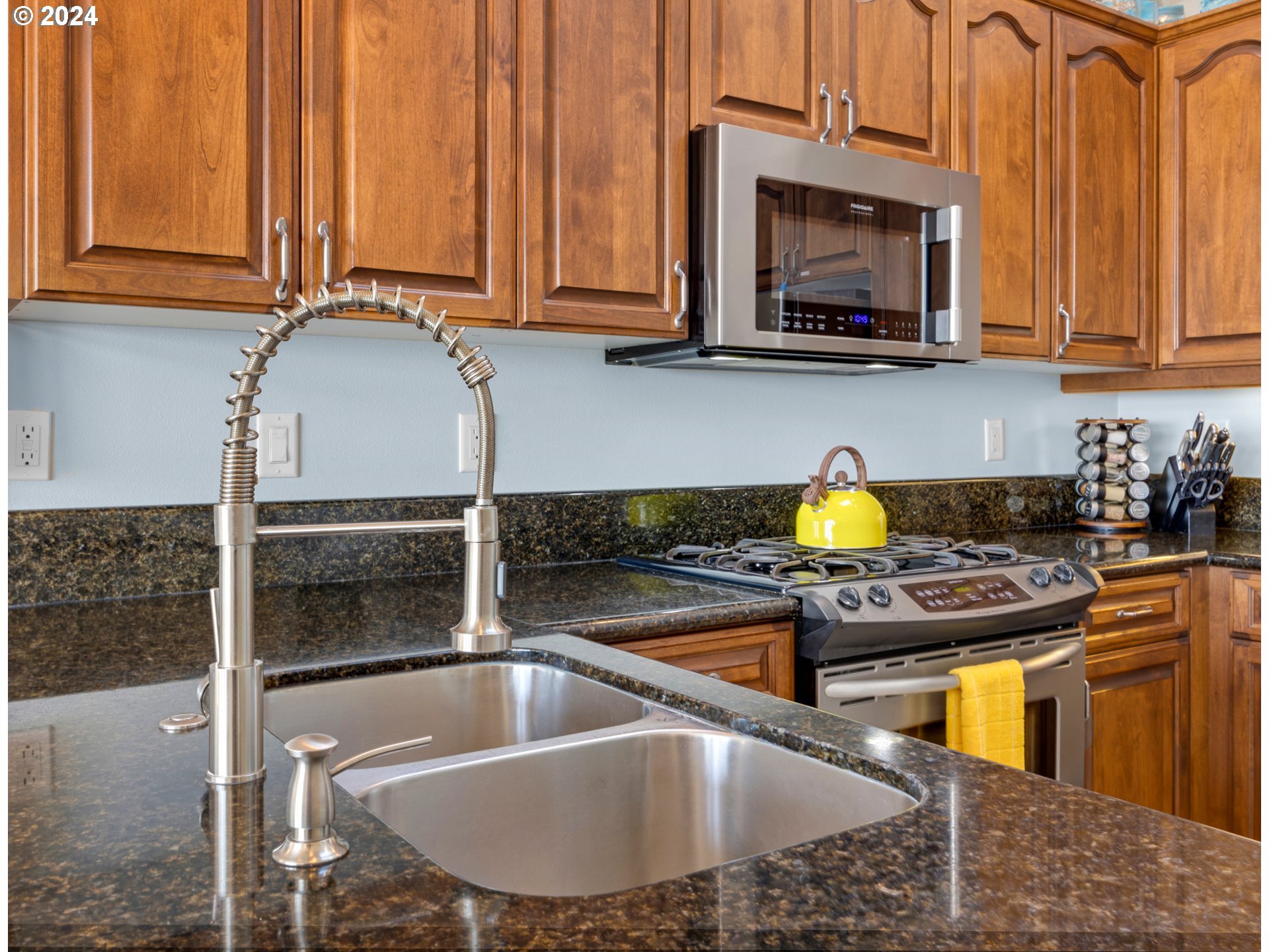 920 Happy Camp Road, Unit A Tillamook, OR 97141 - Photo 16 of 40 Gallery Image 16