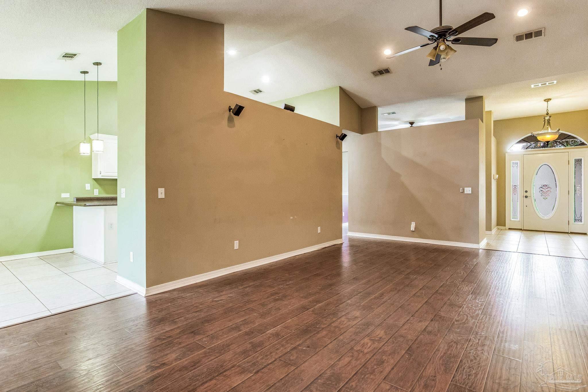 11796 Old Course Road Cantonment, FL 32533 - Photo 16 of 39 Gallery Image 16