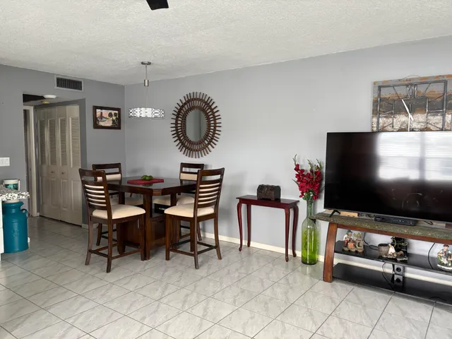 $123,000 | 287 Camden L, Unit 287, West Palm Beach, FL 33417