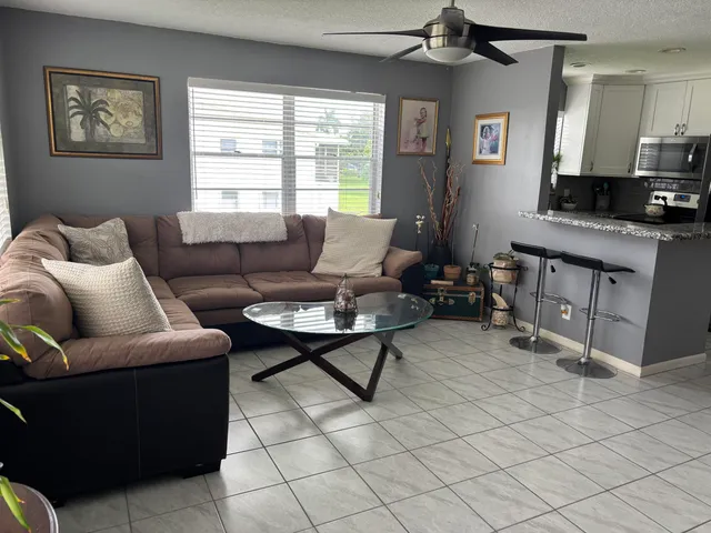 $123,000 | 287 Camden L, Unit 287, West Palm Beach, FL 33417