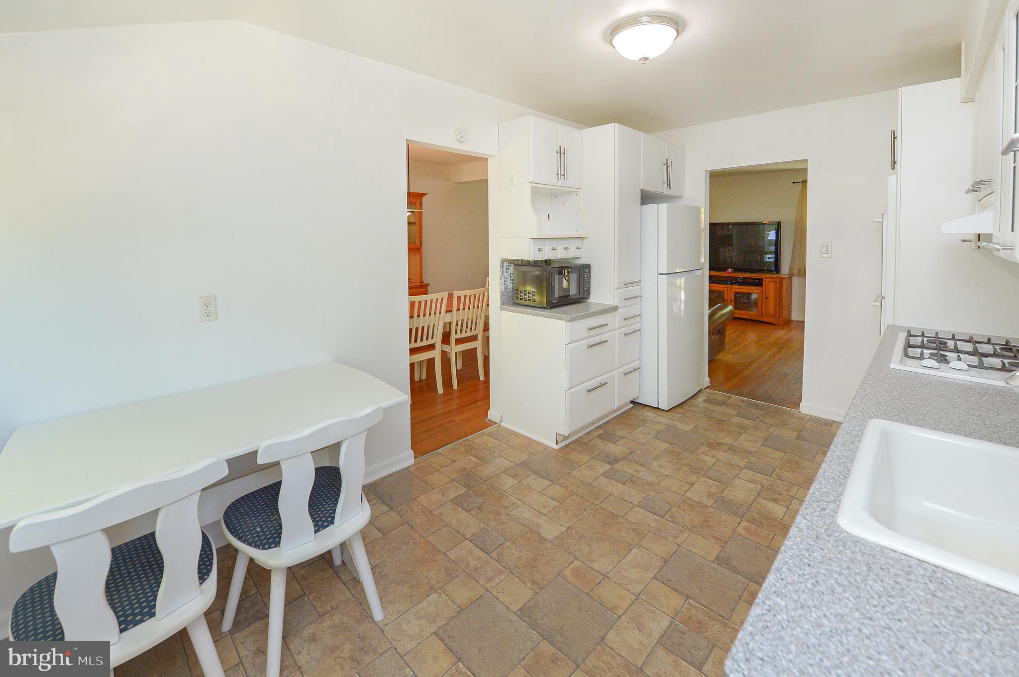 257 Winding Way Road Stratford, NJ 08084 - Photo 11 of 26