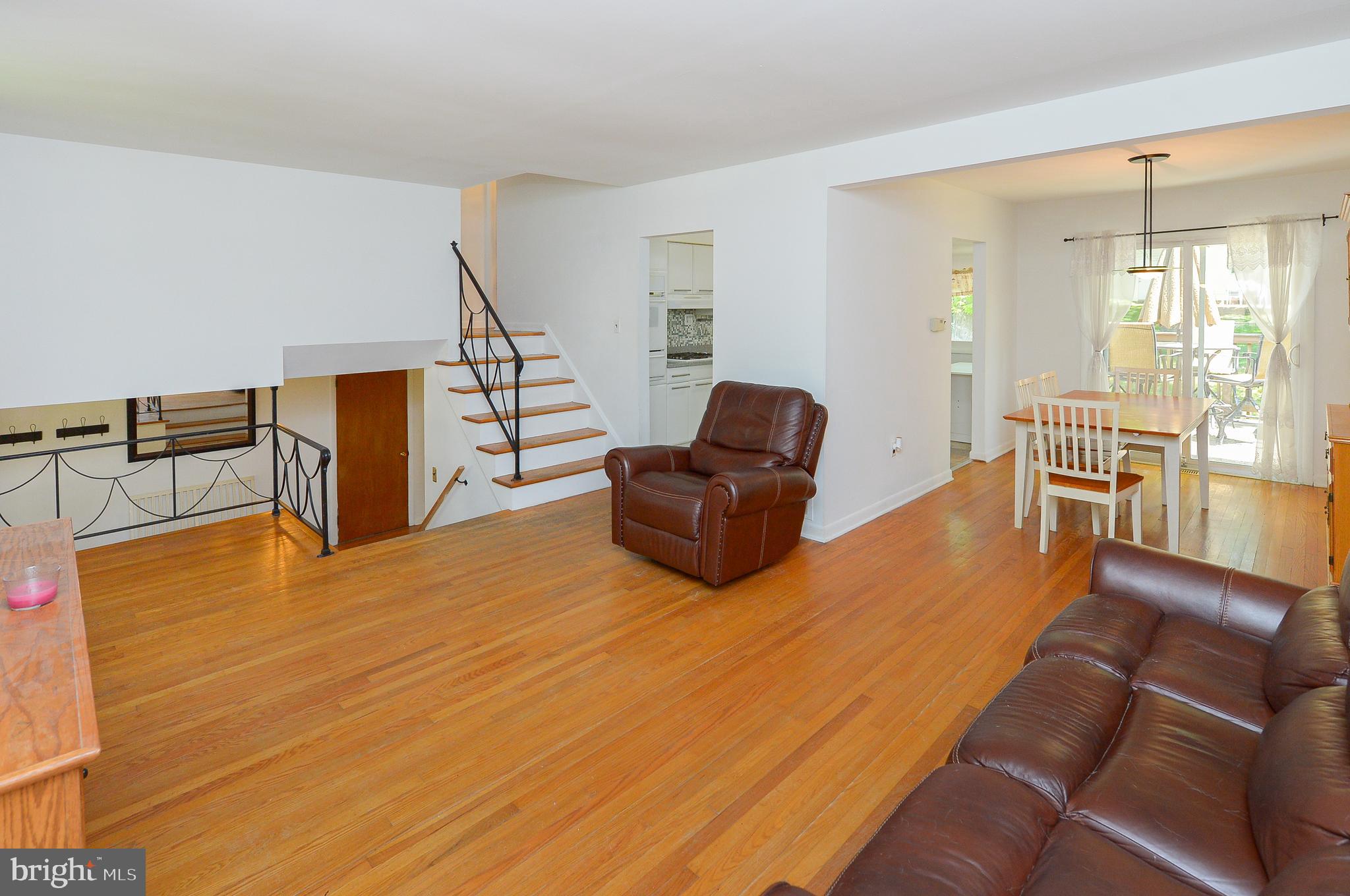 257 Winding Way Road Stratford, NJ 08084 - Photo 8 of 26