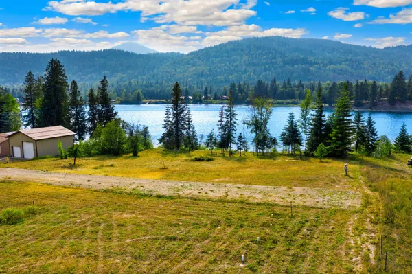 $375,000 | 26561 LeClerc Road North, Ione, WA 99139