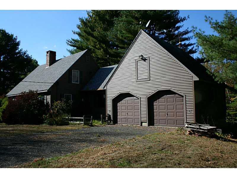 564 Mercer Road New Sharon, ME 04955 - Photo 31 of 31 Exterior Front.
