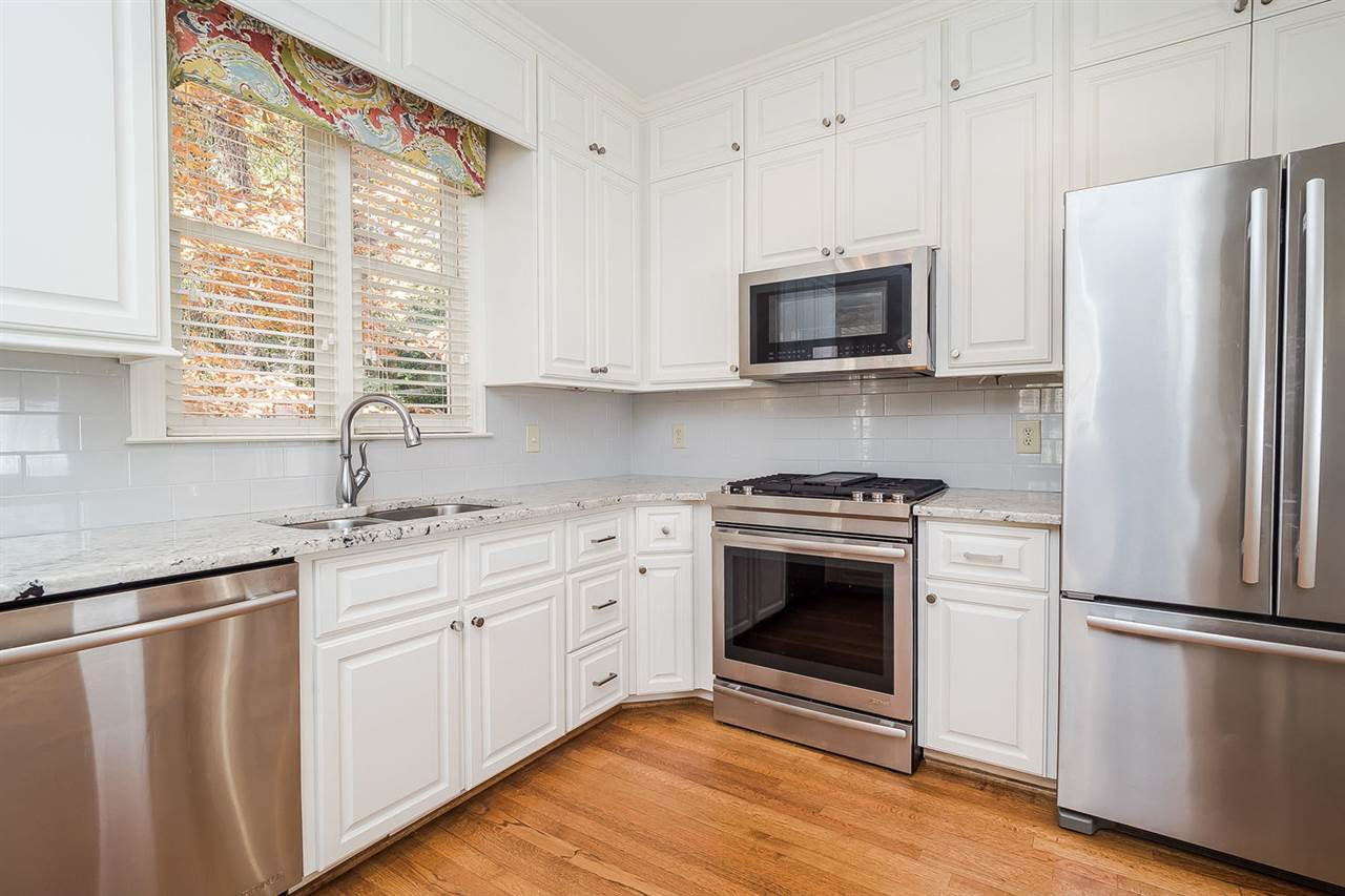 2516 Winterbury Court Raleigh, NC 27607 - Photo 11 of 25 Kitchen Appliances