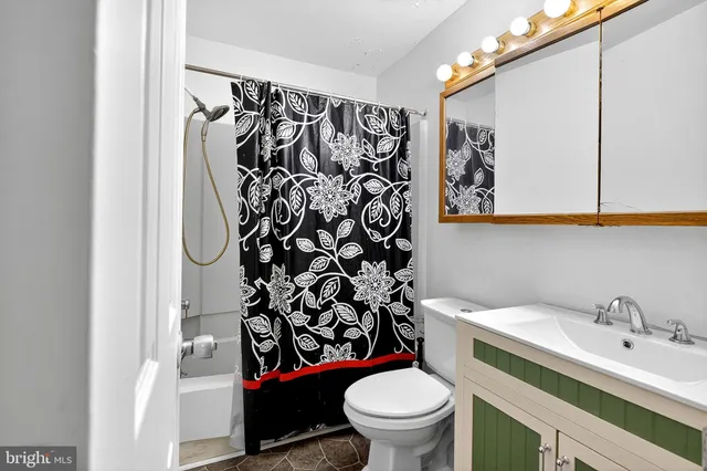 $215,000 | 115 East Beaver Court, Bear, DE 19701