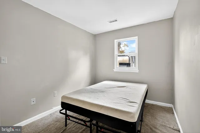 $215,000 | 115 East Beaver Court, Bear, DE 19701