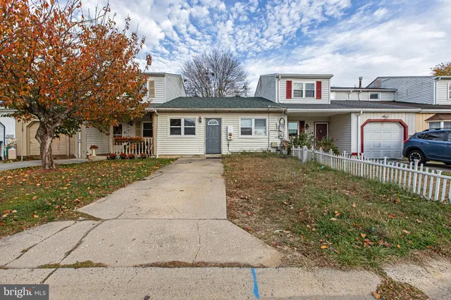 $215,000 | 115 East Beaver Court, Bear, DE 19701