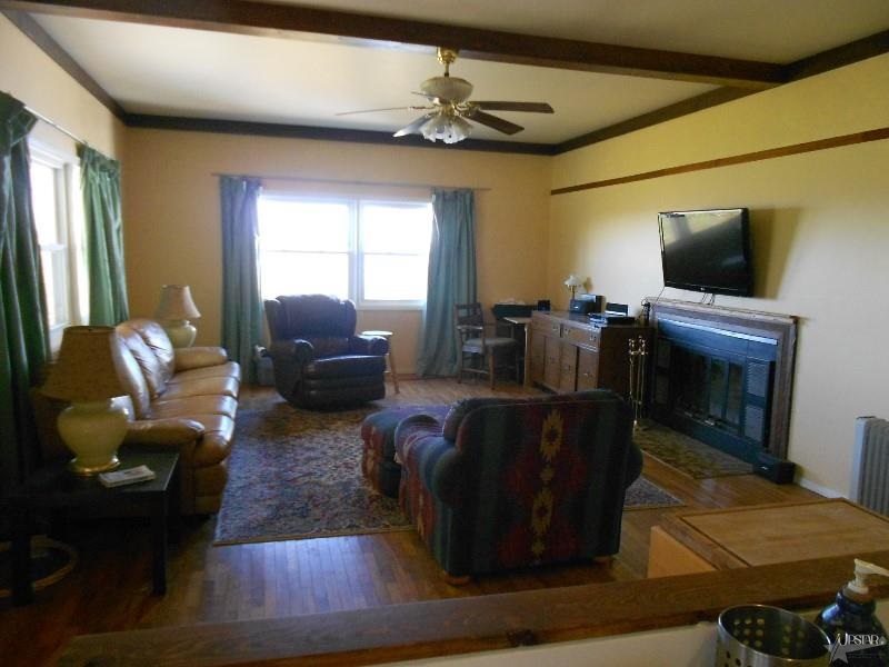 3497 West Division Road Huntington, IN 46750 - Photo 3 of 24 Gallery Image 3