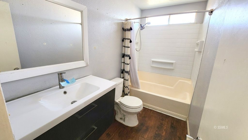 1517 Porter Street Ridgecrest, CA 93555 - Photo 7 of 27