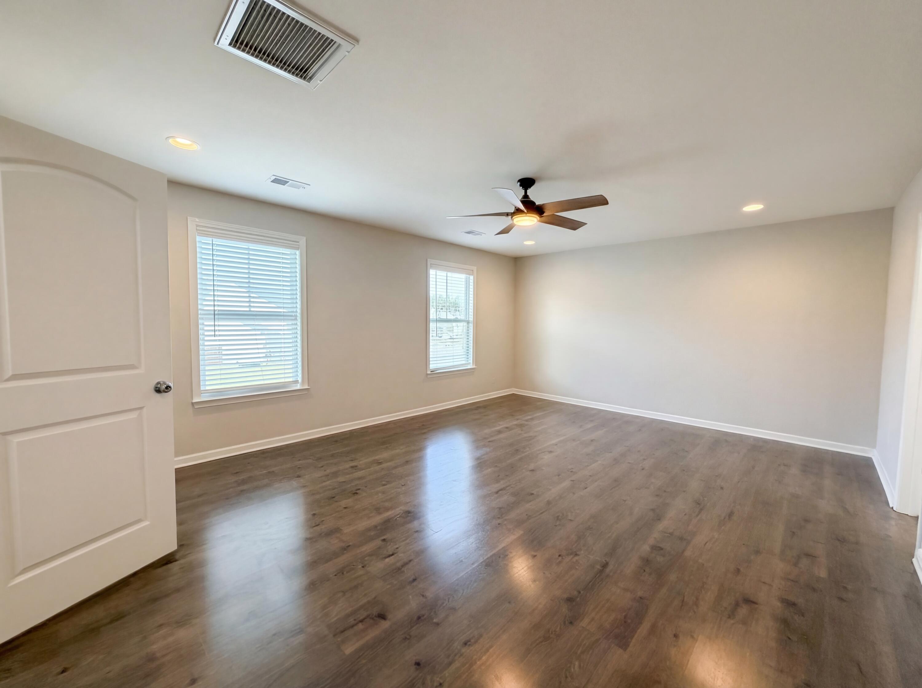 512 Killdeer Road Summerville, SC 29486 - Photo 11 of 26 listing_9