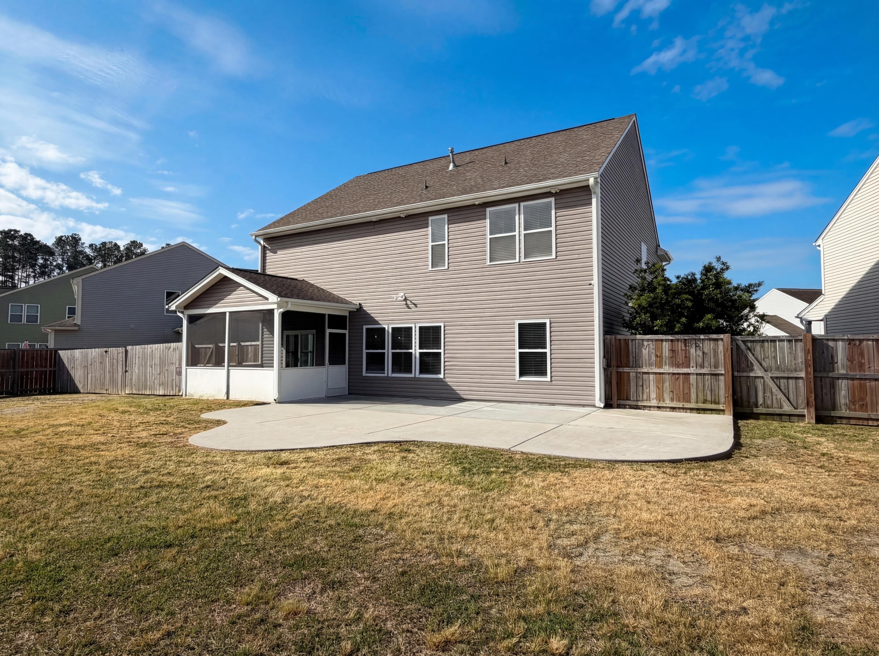 512 Killdeer Road Summerville, SC 29486 - Photo 5 of 26 listing_4