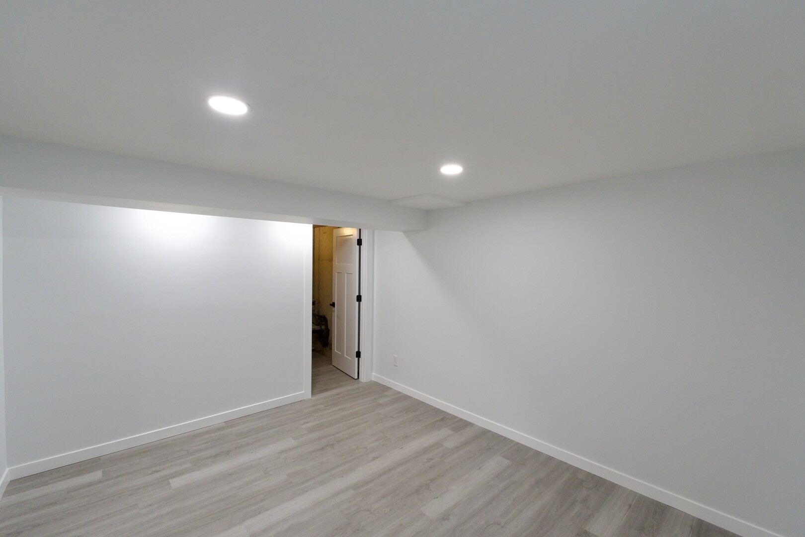 1406 Ridgeway Street Round Lake Beach, IL 60073 - Photo 28 of 33 a view of an empty room