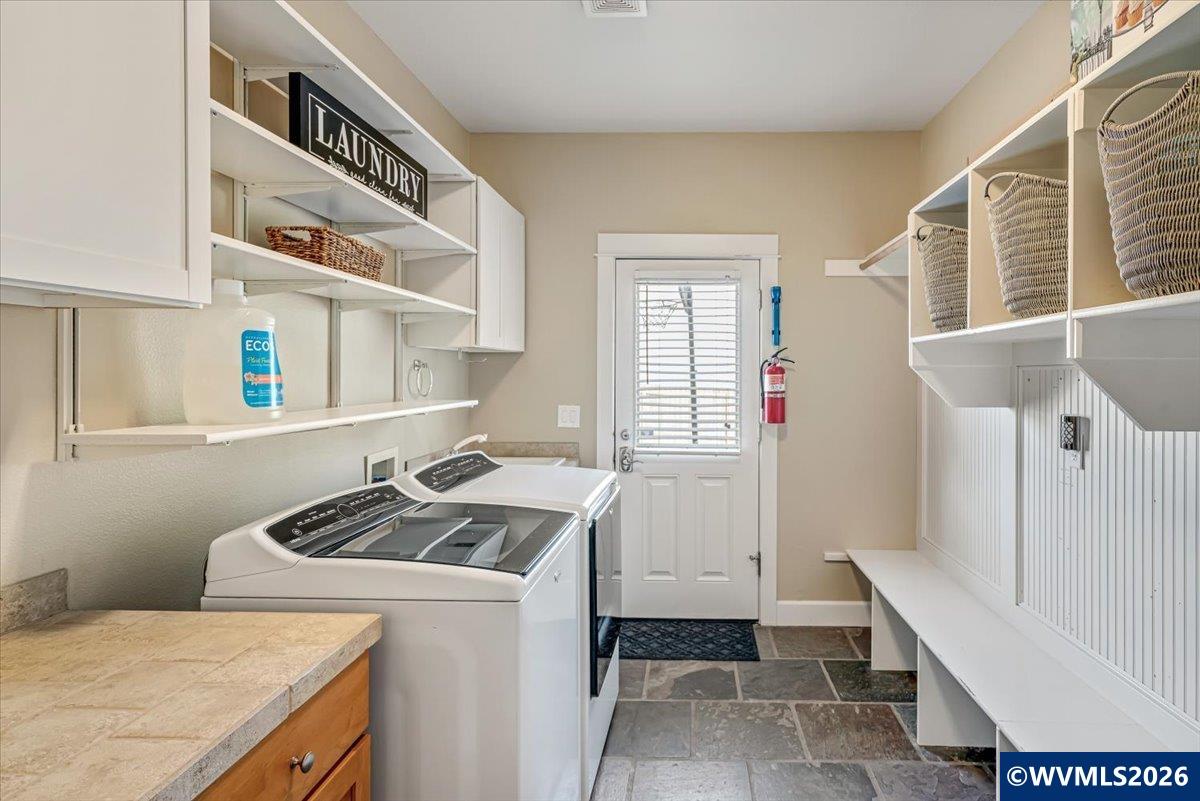 1304 Frontier Street Silverton, OR 97381 - Photo 21 of 50