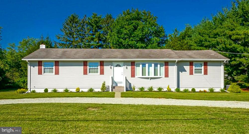 797 Andrews Road Williamstown, NJ 08094 - Photo 1 of 34
