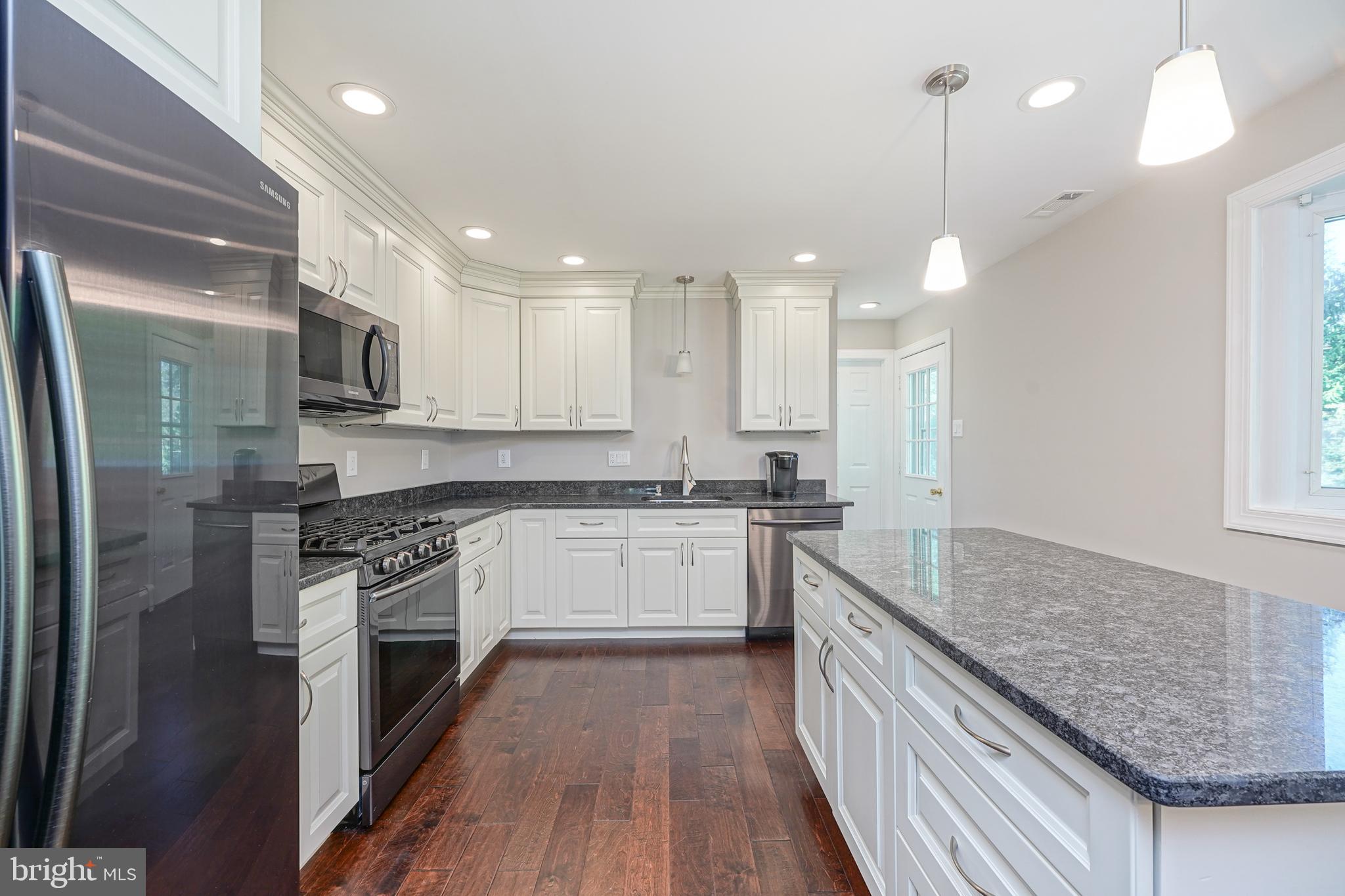 797 Andrews Road Williamstown, NJ 08094 - Photo 11 of 34