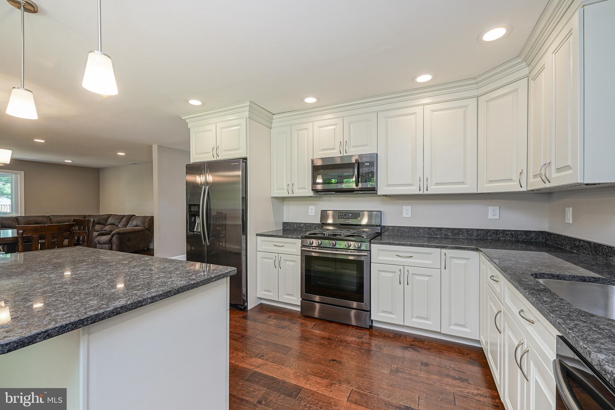797 Andrews Road Williamstown, NJ 08094 - Photo 9 of 34