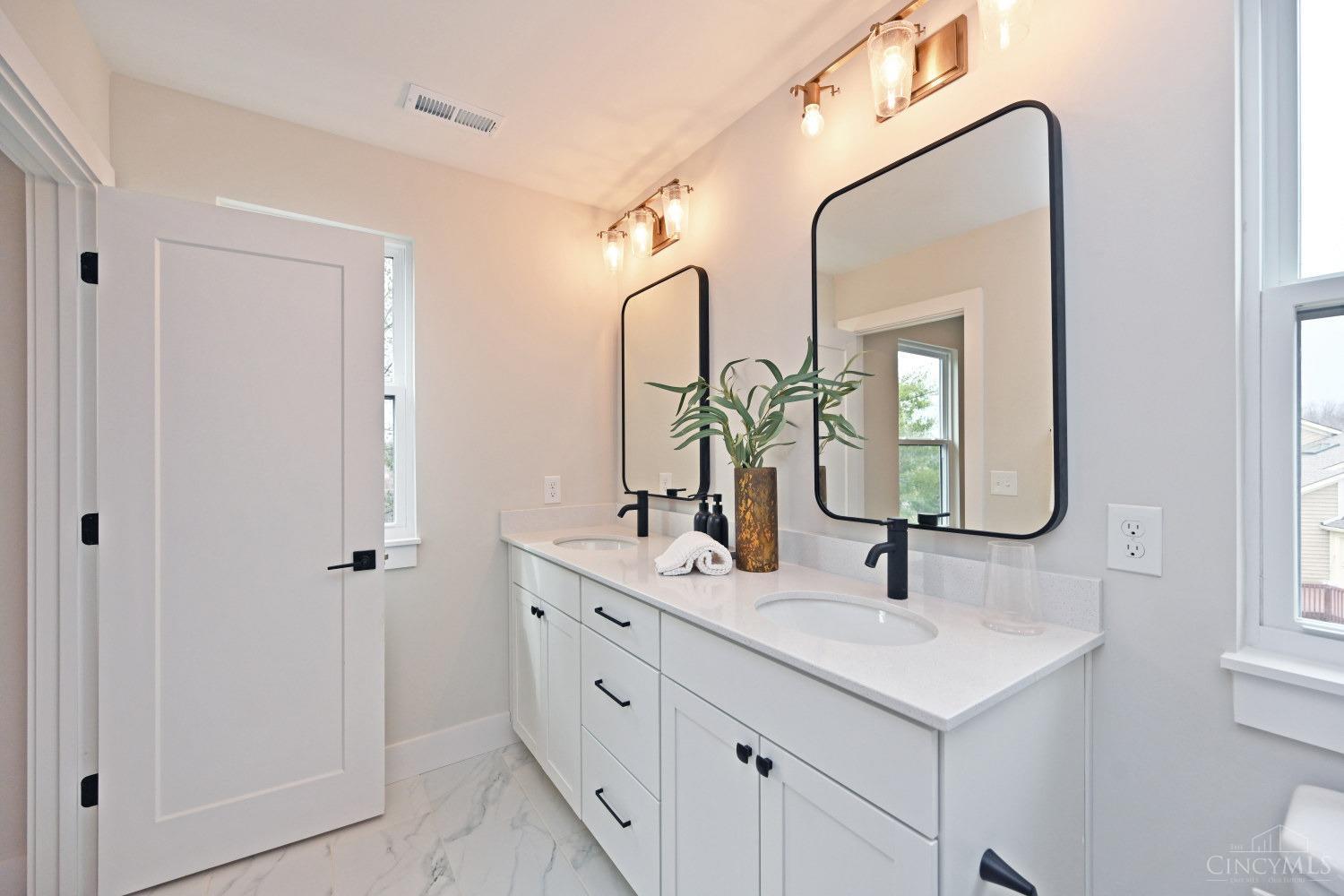 11691 Seven Gables Road Cincinnati, OH 45249 - Photo 26 of 51 Gallery Image 26