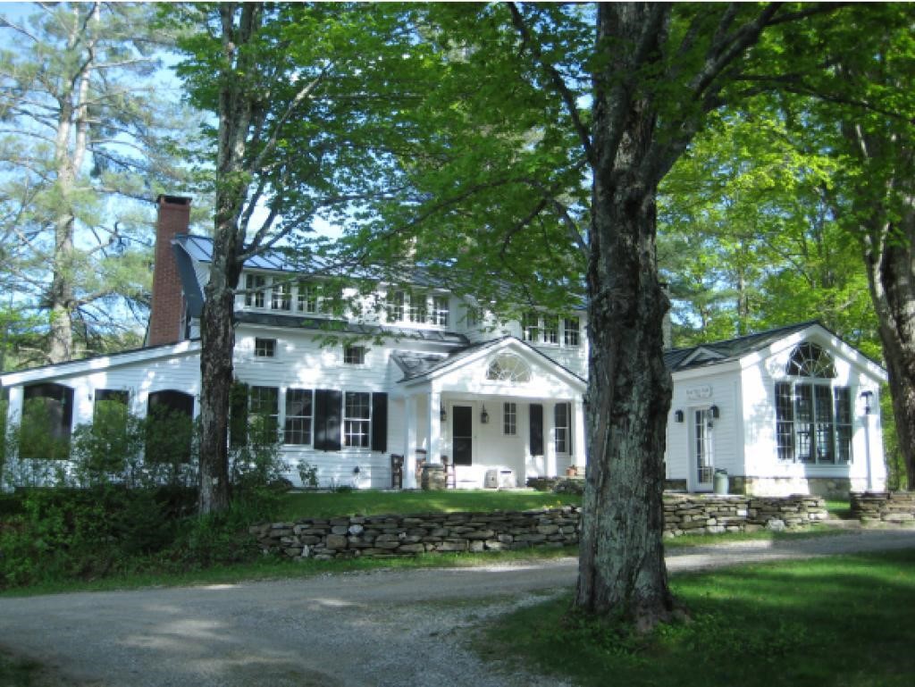 5236 Vermont Rte 100 Wardsboro, VT 05360 - Photo 2 of 35