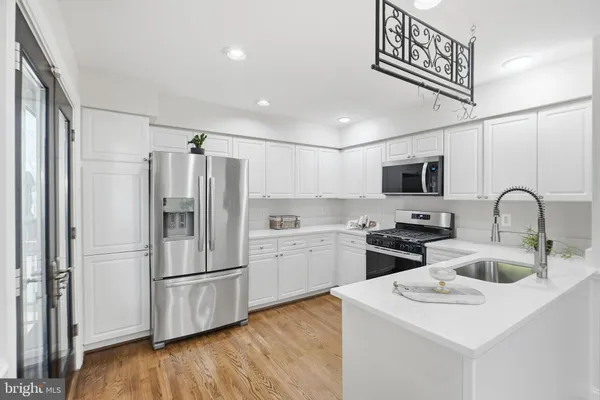 $1,400,000 | 1433 Buena Vista Avenue, McLean, VA 22101