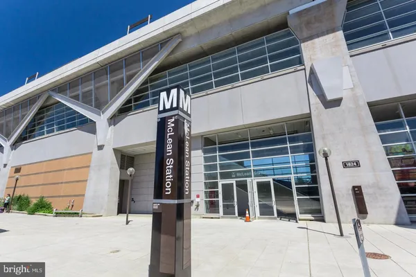 $1,400,000 | 1433 Buena Vista Avenue, McLean, VA 22101