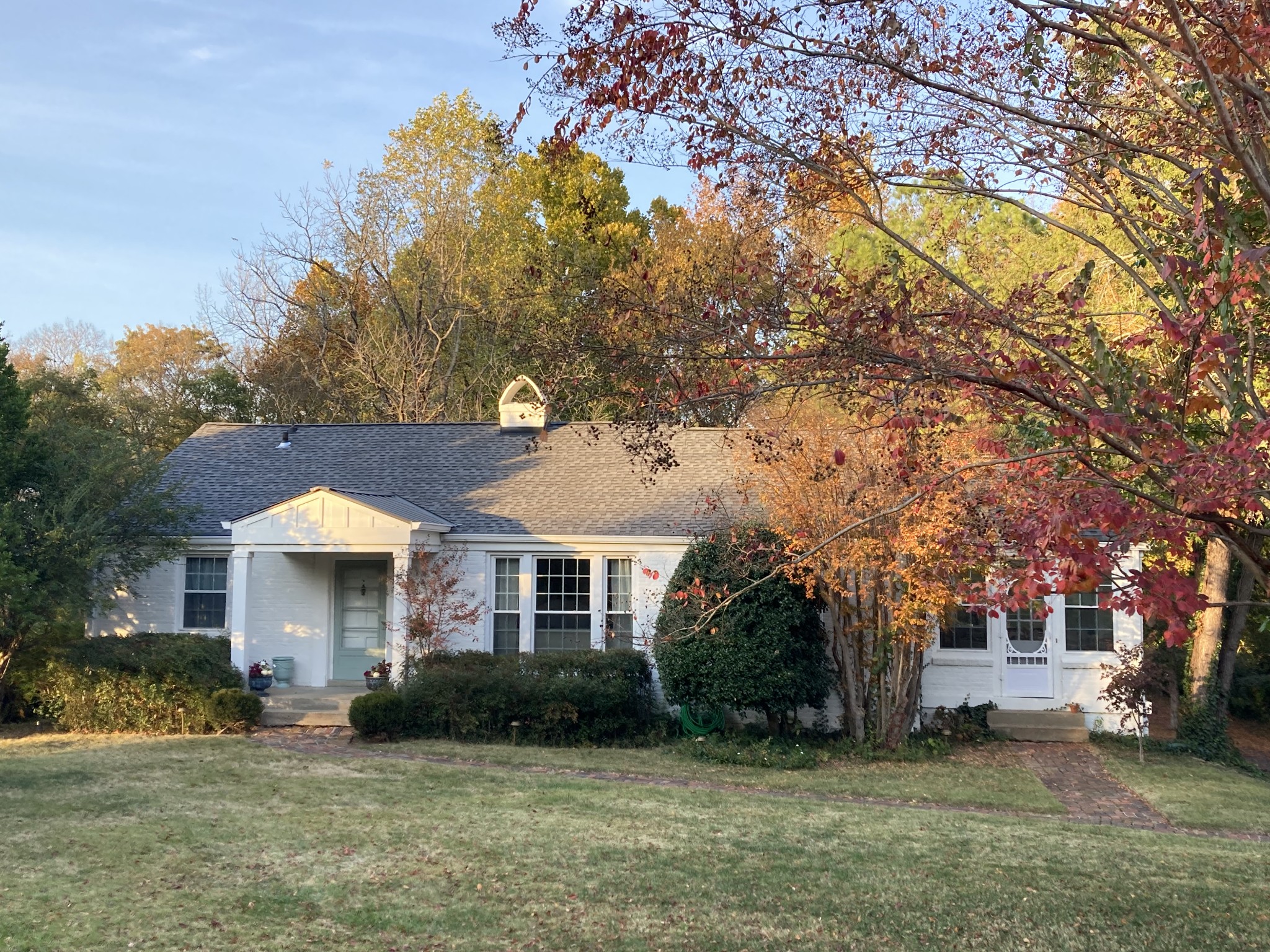 2860 Sugar Tree Road Nashville, TN 37215 - Photo 11 of 16 Gallery Image 11
