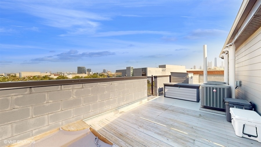 1114 West Chestnut Street, Unit 2W Chicago, IL 60642 - Photo 21 of 29