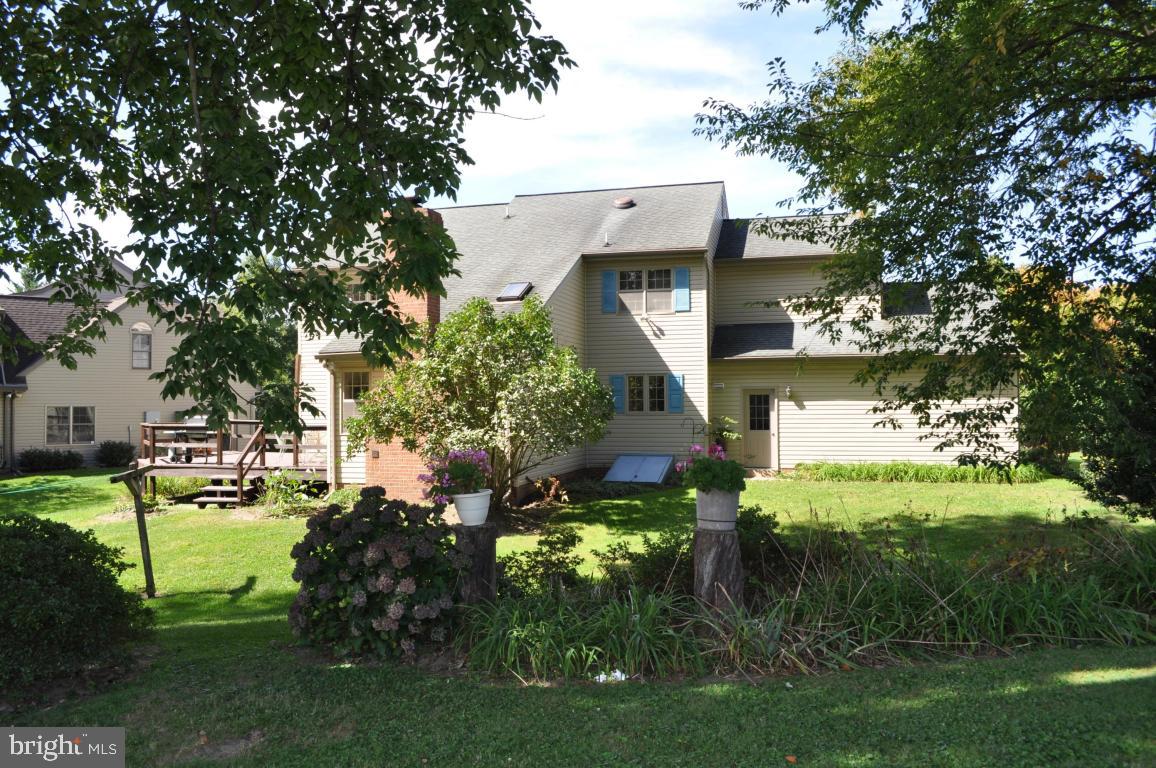 114 Chelsea Loop Lancaster, PA 17602 - Photo 29 of 32 Gallery Image 29