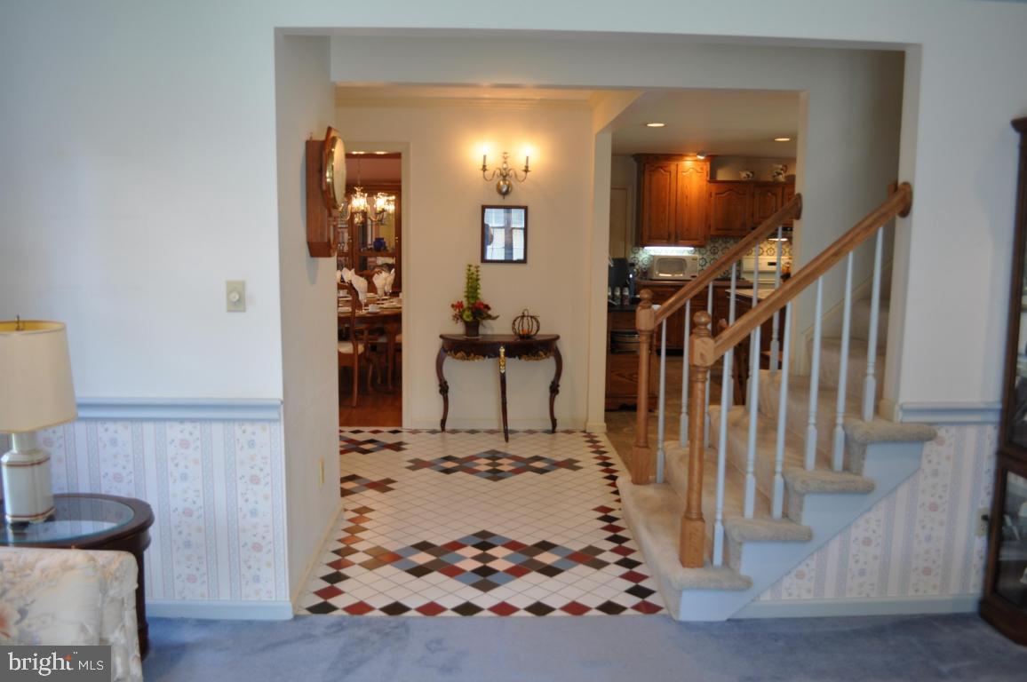 114 Chelsea Loop Lancaster, PA 17602 - Photo 8 of 32 Gallery Image 8