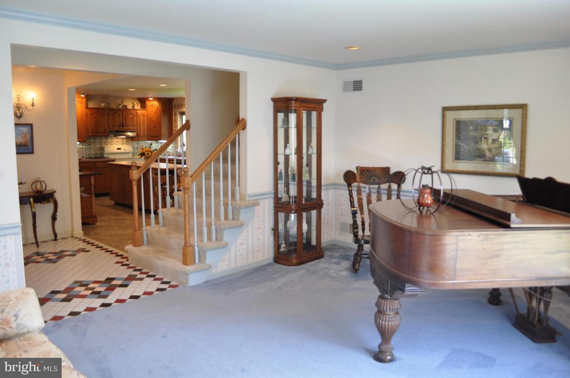 114 Chelsea Loop Lancaster, PA 17602 - Photo 10 of 32 Gallery Image 10
