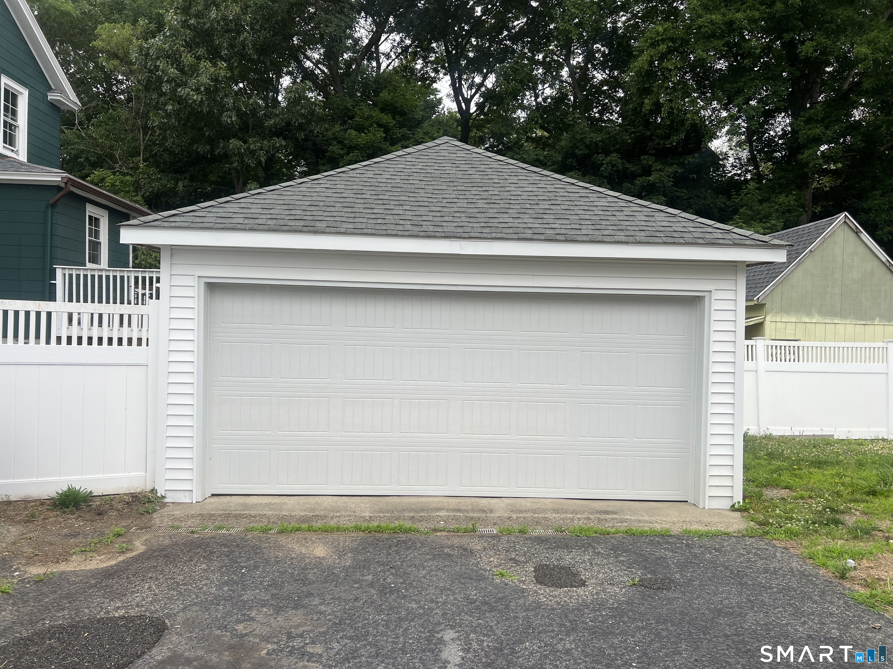 39 Geer Avenue Norwich, CT 06360 - Photo 14 of 29