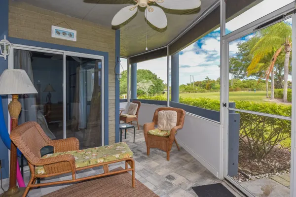 $189,000 | 1637 Northeast Nautical Place, Unit 802, Jensen Beach, FL 34957