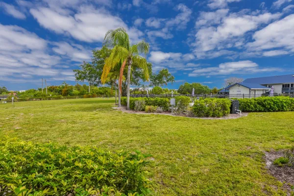 $189,000 | 1637 Northeast Nautical Place, Unit 802, Jensen Beach, FL 34957