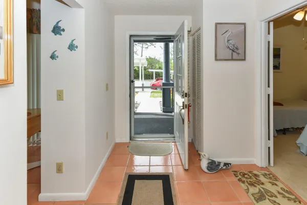 $189,000 | 1637 Northeast Nautical Place, Unit 802, Jensen Beach, FL 34957