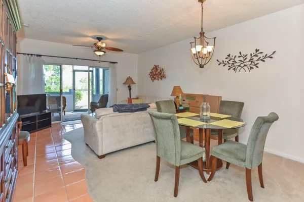 $189,000 | 1637 Northeast Nautical Place, Unit 802, Jensen Beach, FL 34957