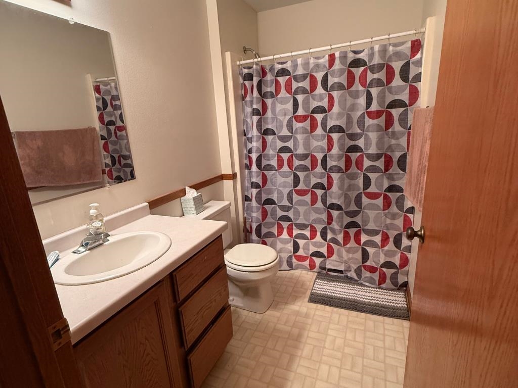 1320 Lincoln Avenue Prairie du Sac, WI 53578 - Photo 10 of 24