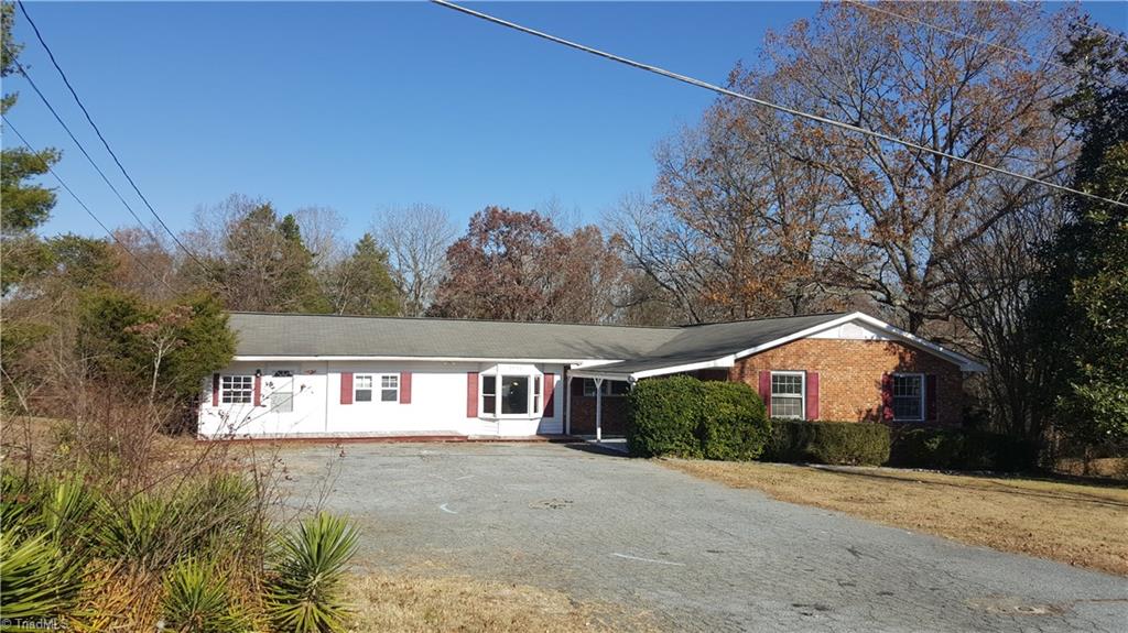 6538 Turnpike Road High Point, NC 27263 - Photo 2 of 18