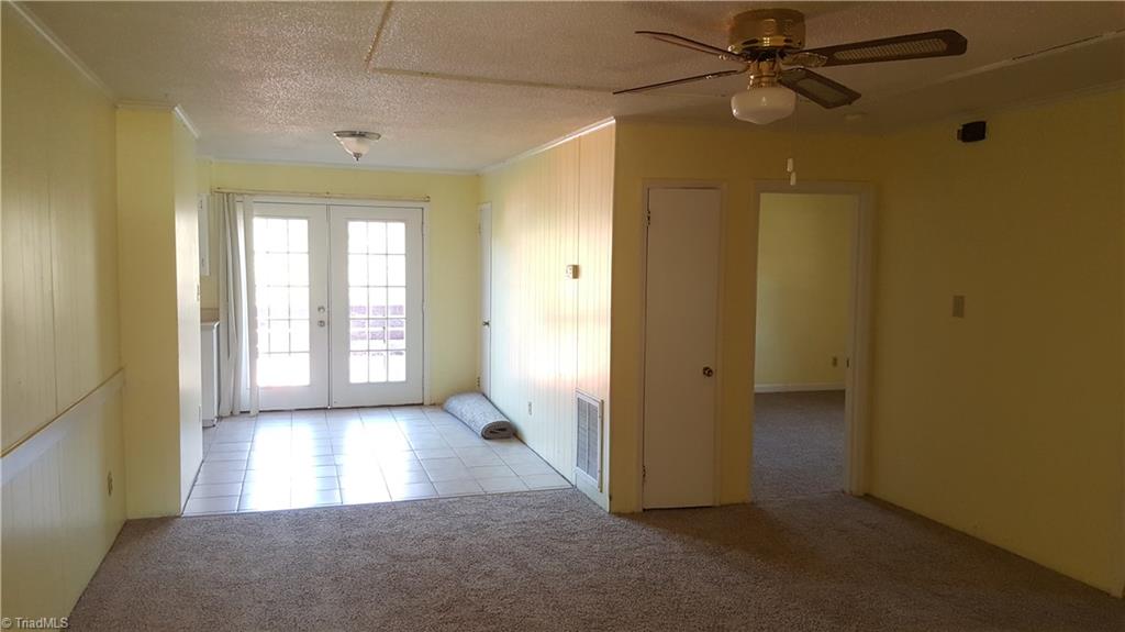 6538 Turnpike Road High Point, NC 27263 - Photo 6 of 18