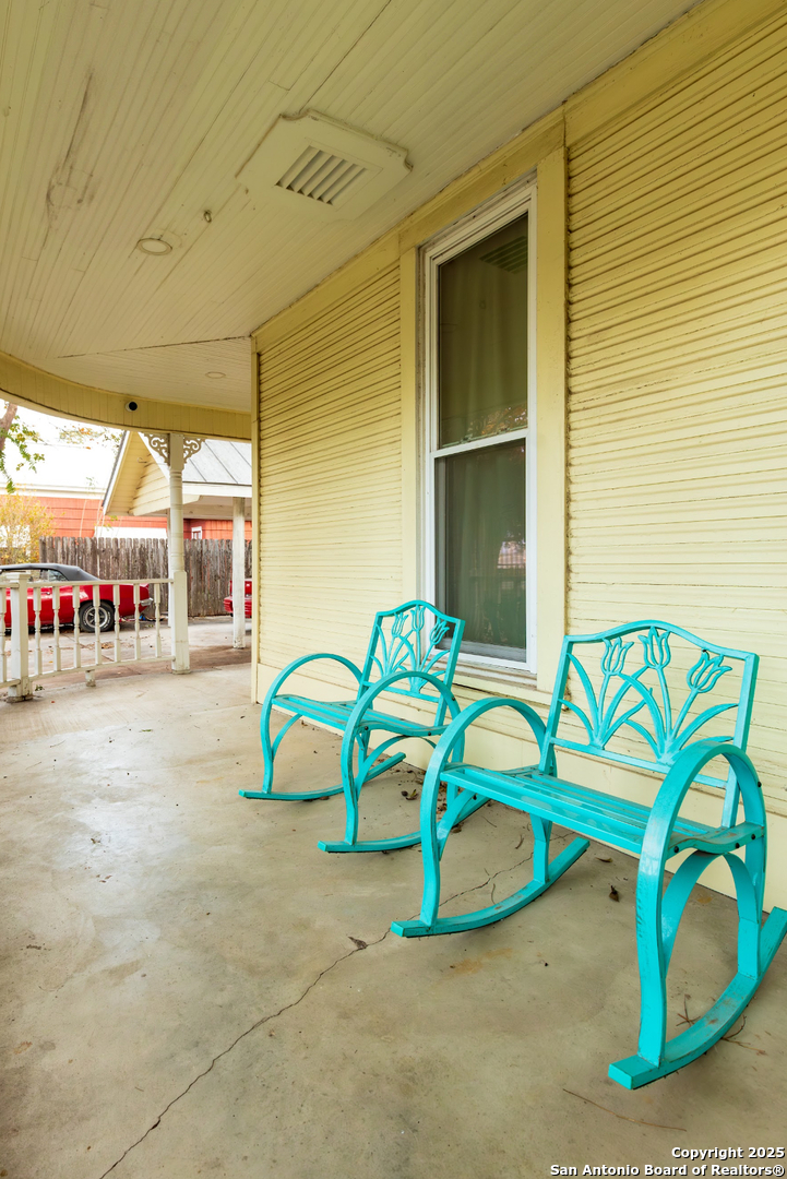 805 20th Street Hondo, TX 78861 - Photo 5 of 30 a view of a swimming pool with a bench