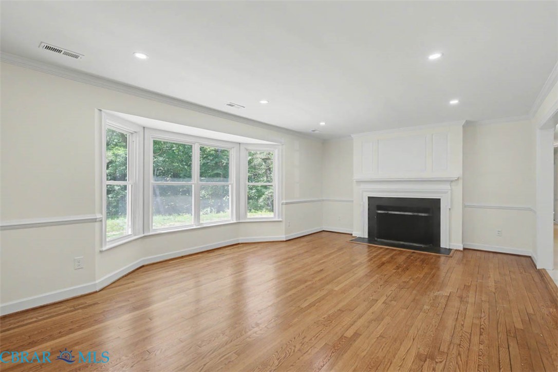 110 Artillery Road Yorktown, VA 23692 - Photo 8 of 39