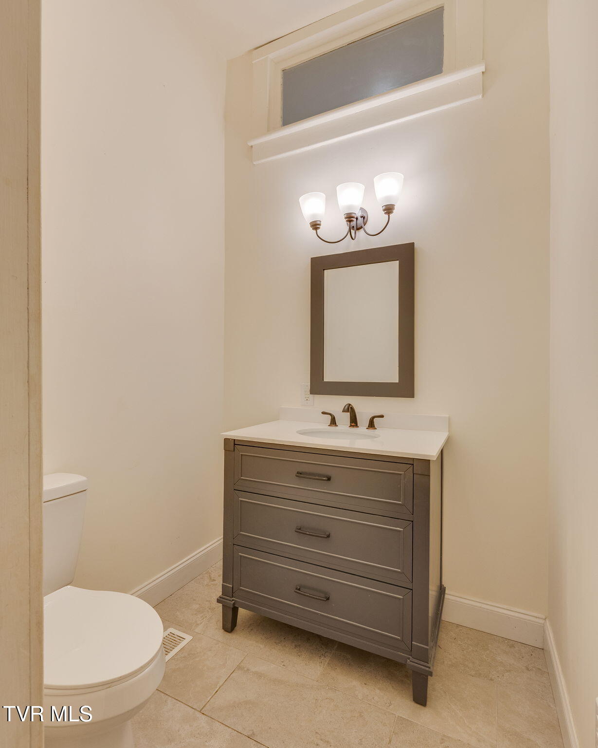 601 6th Street Bristol, TN 37620 - Photo 17 of 40 017