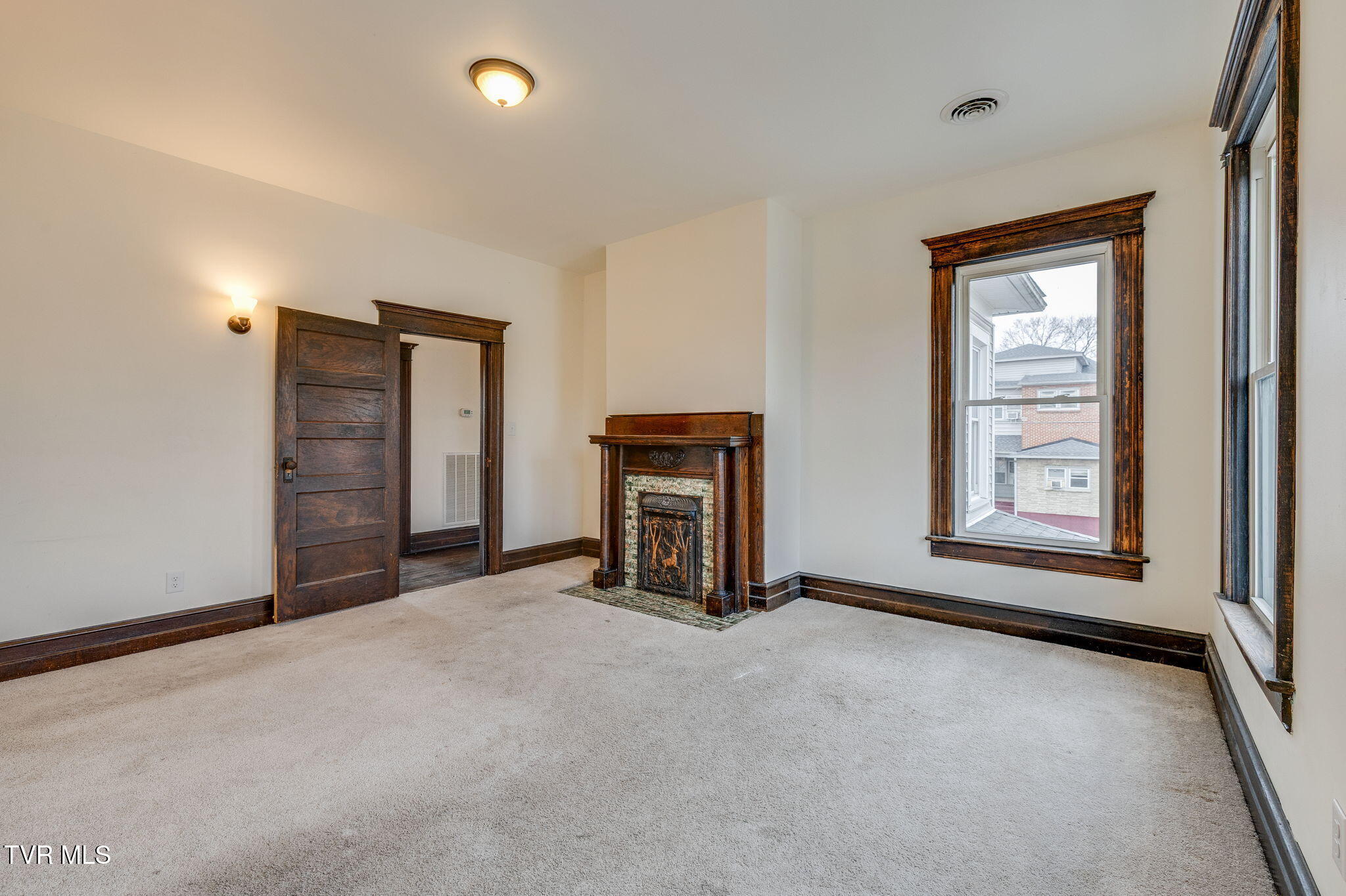 601 6th Street Bristol, TN 37620 - Photo 28 of 40 028