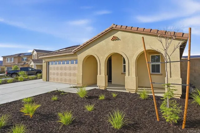 $515,000 | 1262 Allegiance Avenue, Hemet, CA 92543