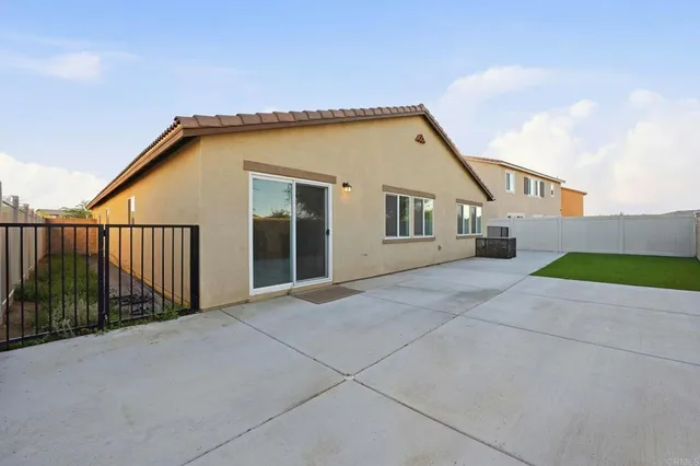 $515,000 | 1262 Allegiance Avenue, Hemet, CA 92543