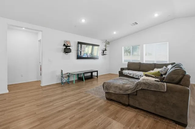 $515,000 | 1262 Allegiance Avenue, Hemet, CA 92543