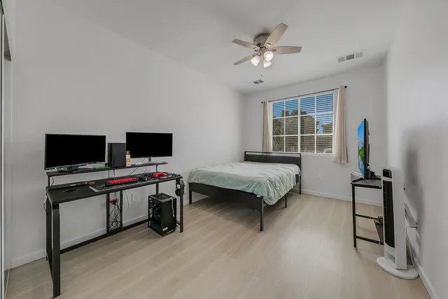 $649,000 | 43820 Cape Cod Court, Indio, CA 92203