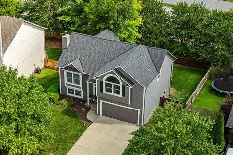 $398,000 | 13939 West 150th Terrace, Olathe, KS 66062