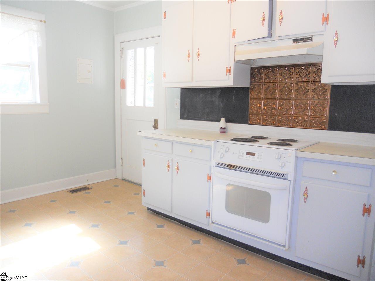 100 West Marion Road Greenville, SC 29617 - Photo 12 of 22 Gallery Image 12
